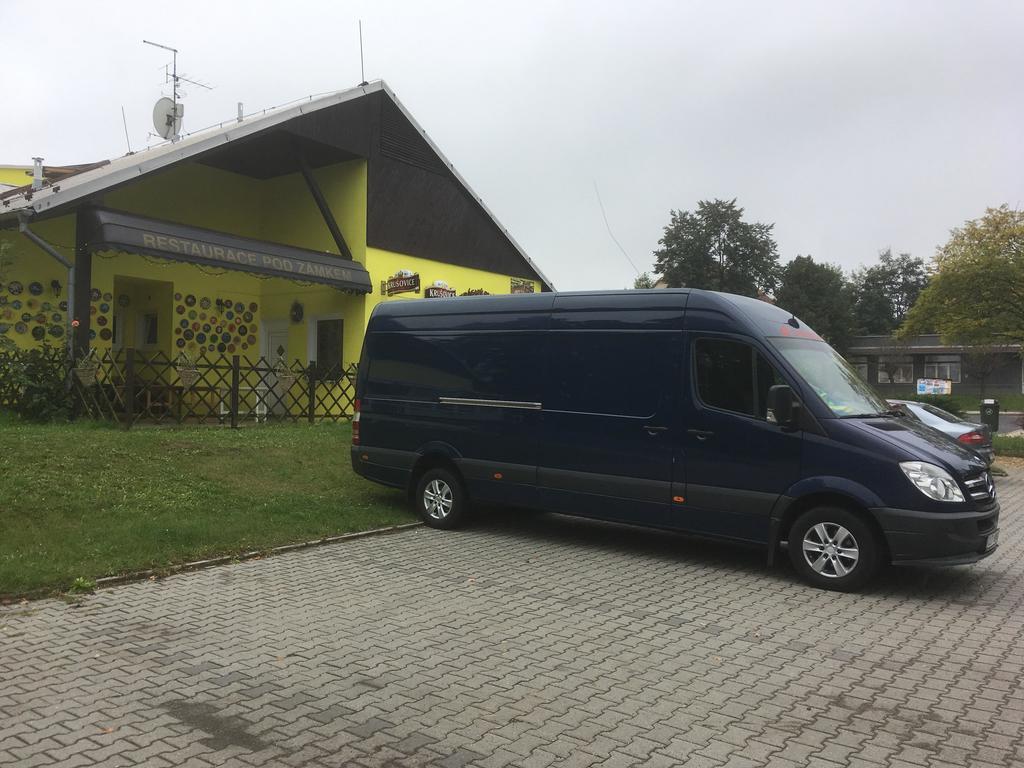 Penzion Krásný Dvůr Exterior foto
